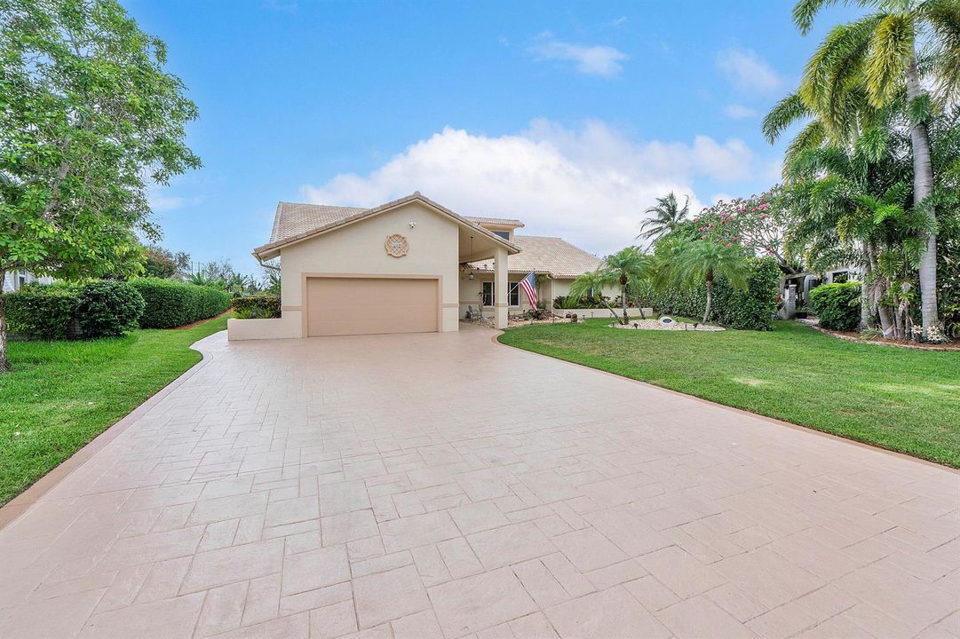11240 SW 1st St_001