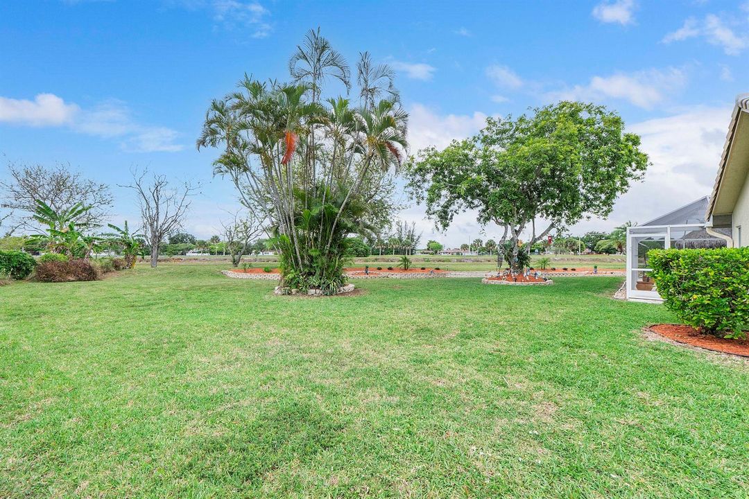 11240 SW 1st St_014