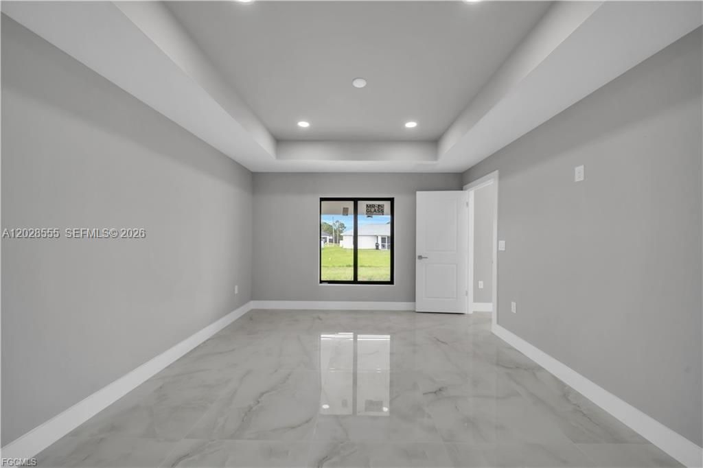 For Sale: $355,000 (3 beds, 2 baths, 1629 Square Feet)