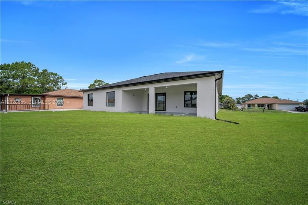 For Sale: $355,000 (3 beds, 2 baths, 1629 Square Feet)