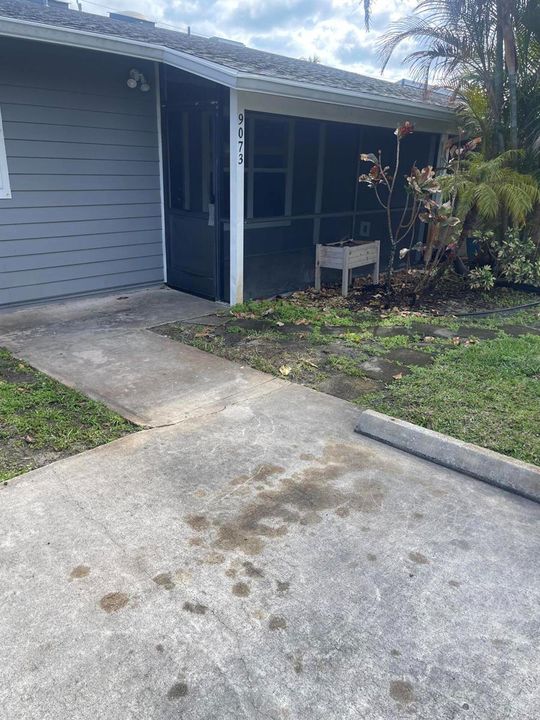 Front View 9073 SE Hobe Ridge Ave