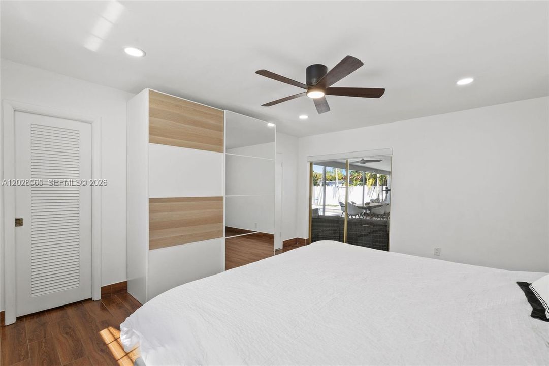 For Sale: $1,190,000 (4 beds, 2 baths, 1919 Square Feet)