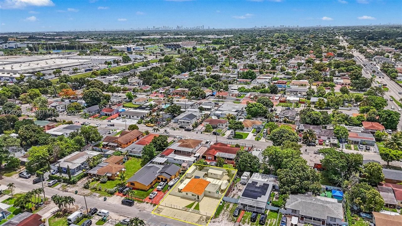 For Sale: $598,500 (3 beds, 1 baths, 1038 Square Feet)