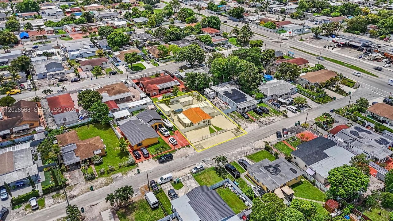 For Sale: $598,500 (3 beds, 1 baths, 1038 Square Feet)