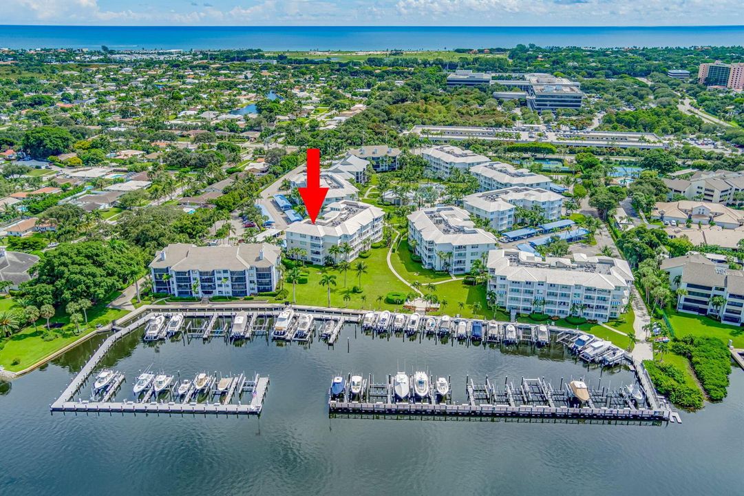 Bay Colony
