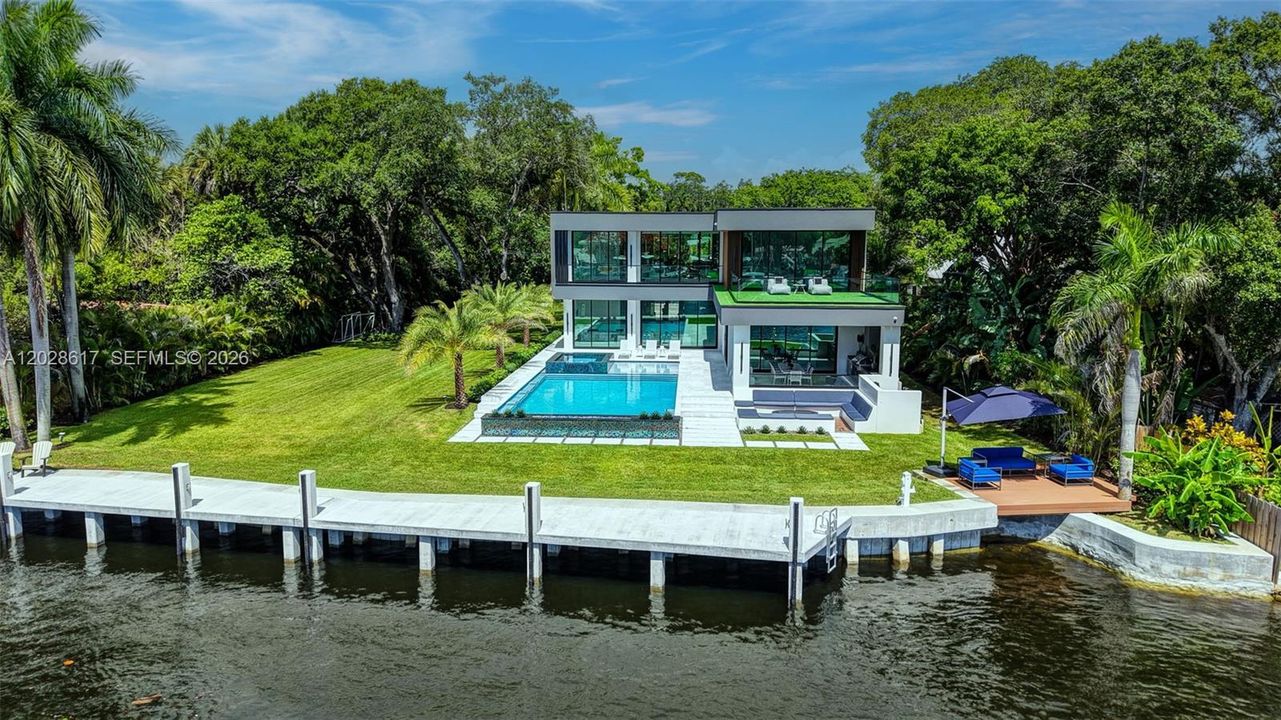 На продажу: $13,995,000 (6 спален, 6 ванн, 6658 Квадратных фут)