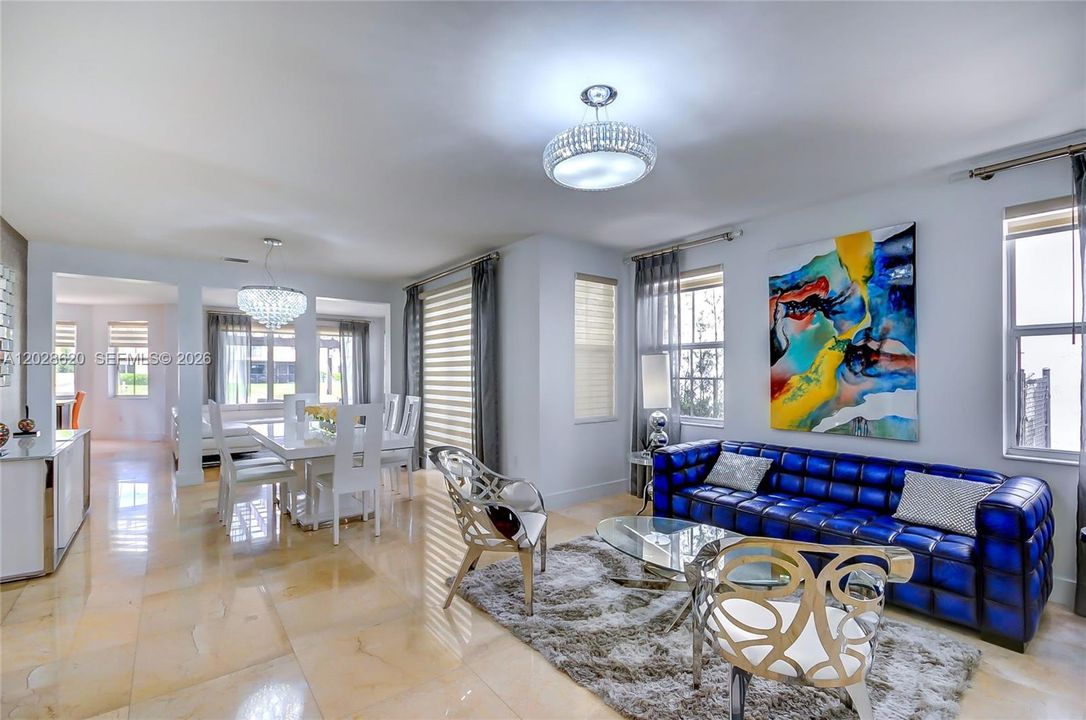 На продажу: $1,399,000 (5 спален, 5 ванн, 3160 Квадратных фут)