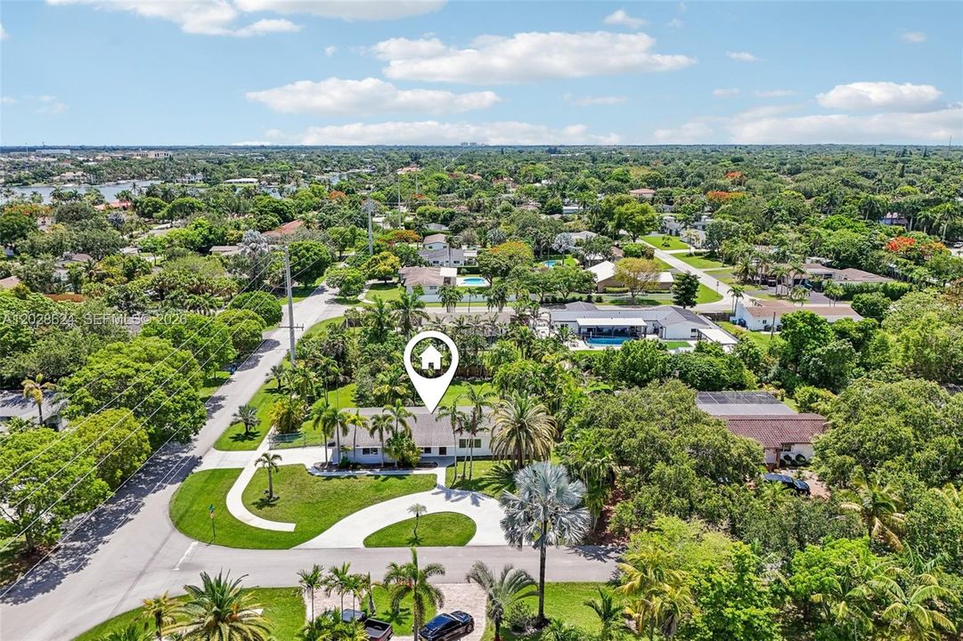 Active With Contract: $945,000 (3 beds, 2 baths, 0 Square Feet)