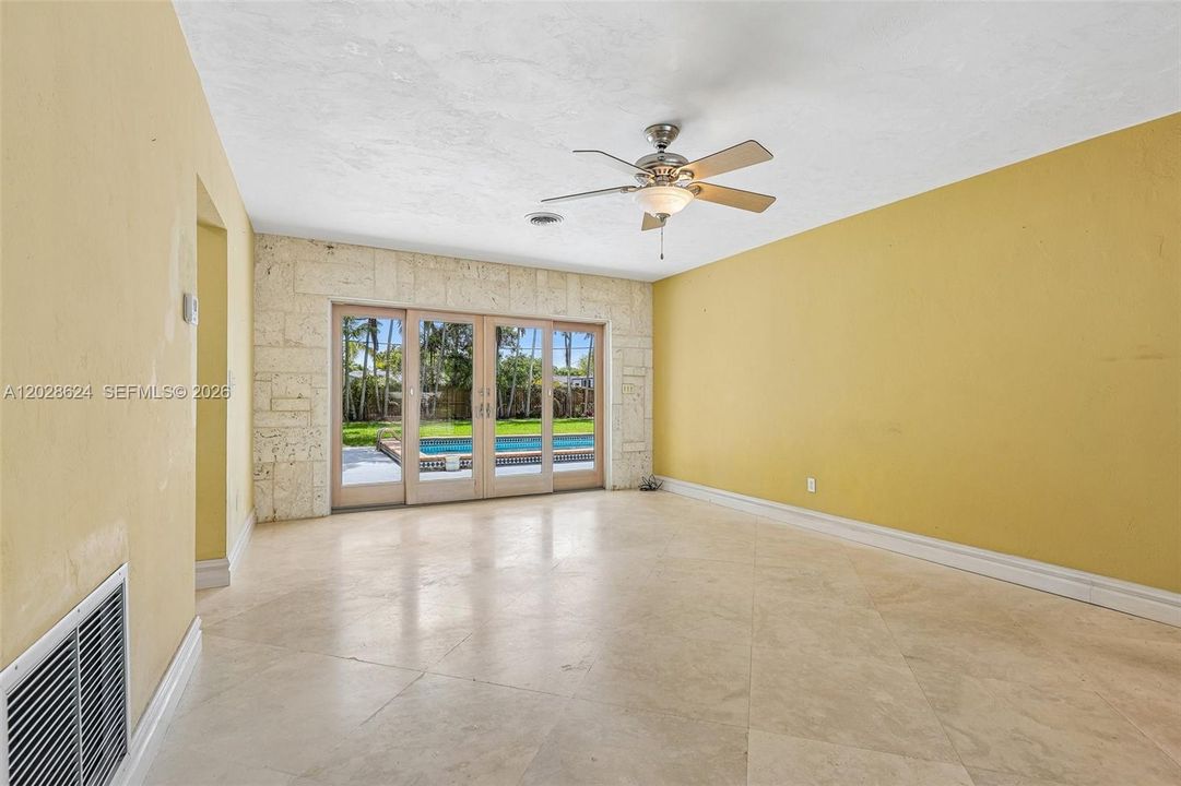 Active With Contract: $945,000 (3 beds, 2 baths, 0 Square Feet)