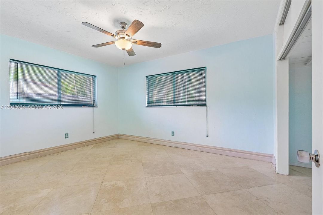 Active With Contract: $945,000 (3 beds, 2 baths, 0 Square Feet)