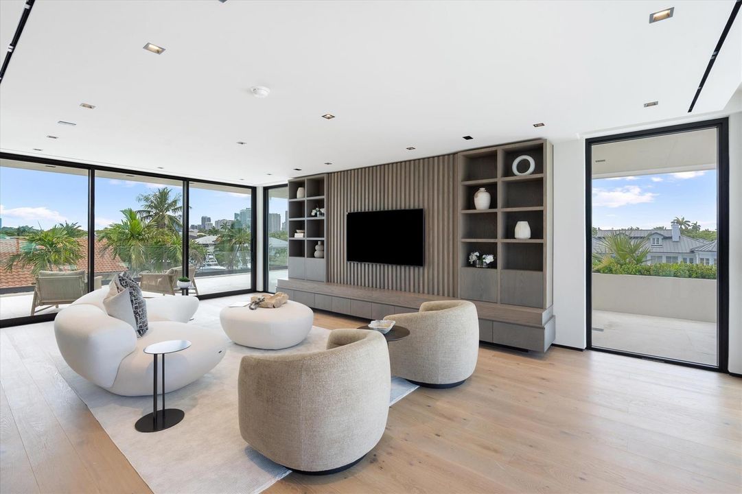 30-1721 SE 11th Street Ft. Lauderdale, F