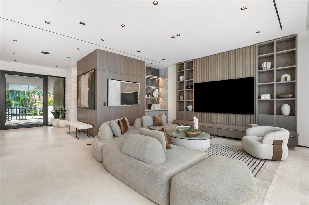 02-1721 SE 11th Street Ft. Lauderdale, F