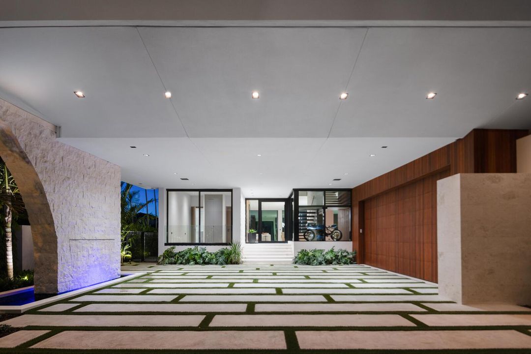 7T6A1070-MLS