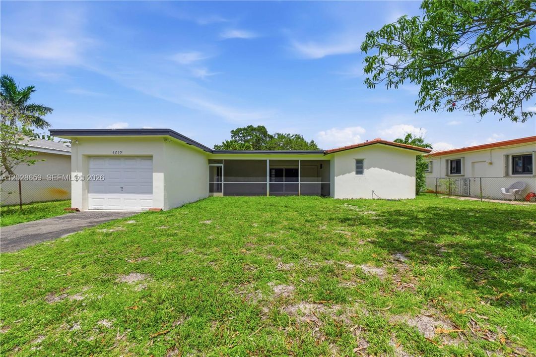 For Sale: $575,000 (3 beds, 2 baths, 1687 Square Feet)