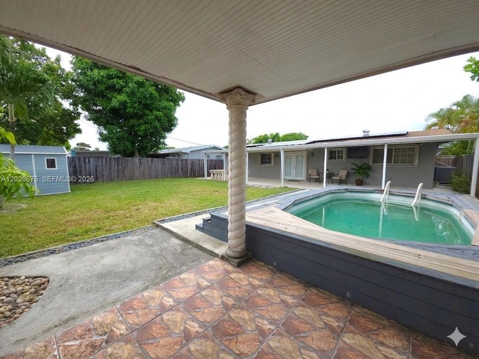 En Venta: $490,000 (3 camas, 2 baños, 1150 Pies cuadrados)