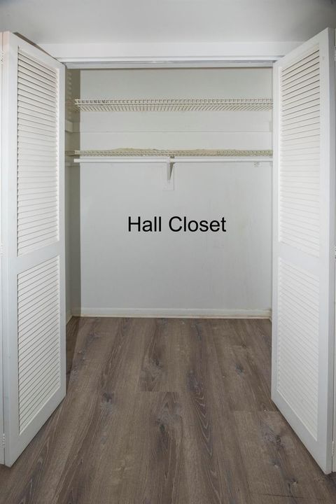 hallcloset