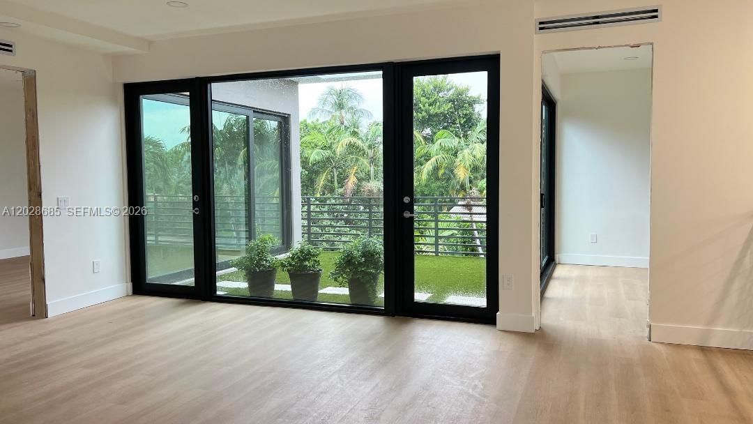 For Sale: $2,255,000 (5 beds, 4 baths, 0 Square Feet)