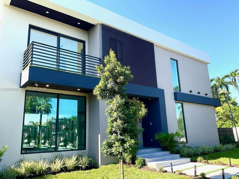 For Sale: $2,255,000 (5 beds, 4 baths, 0 Square Feet)