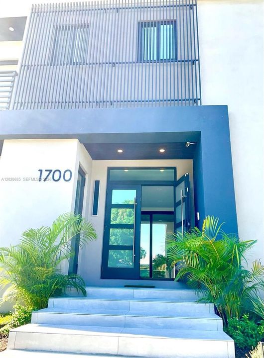 For Sale: $2,255,000 (5 beds, 4 baths, 0 Square Feet)