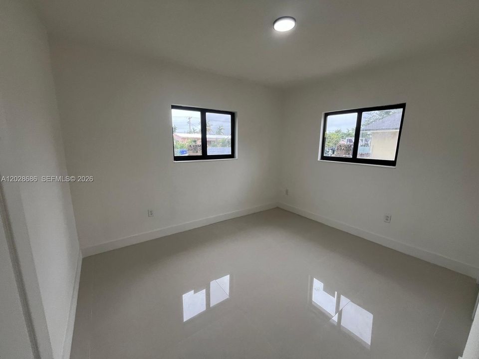 Activo con contrato: $819,000 (0 camas, 0 baños, 2636 Pies cuadrados)