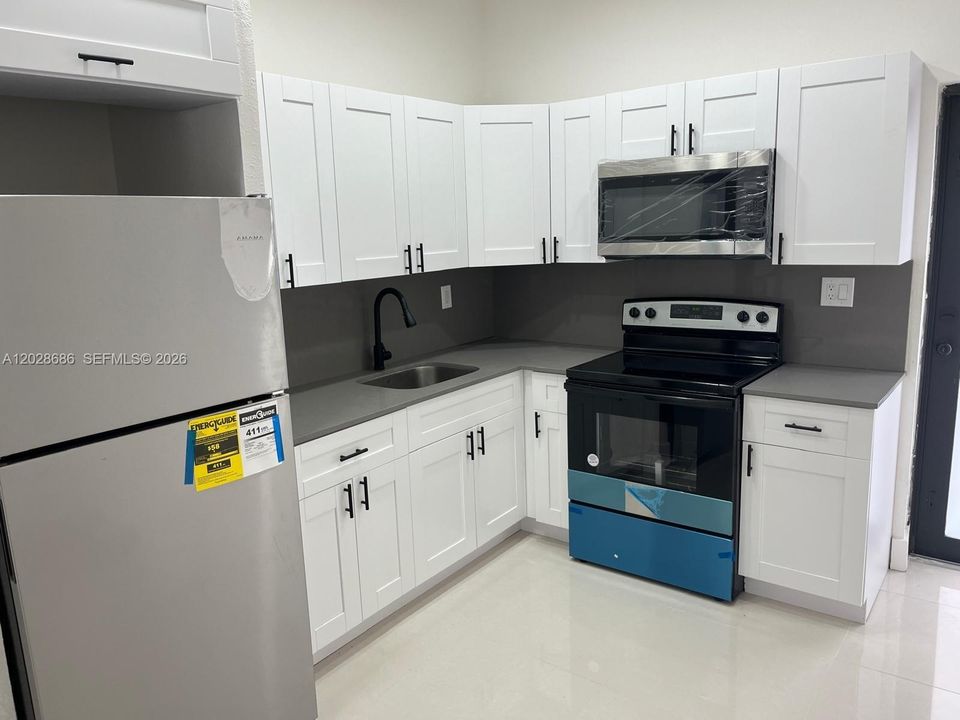 Activo con contrato: $819,000 (0 camas, 0 baños, 2636 Pies cuadrados)