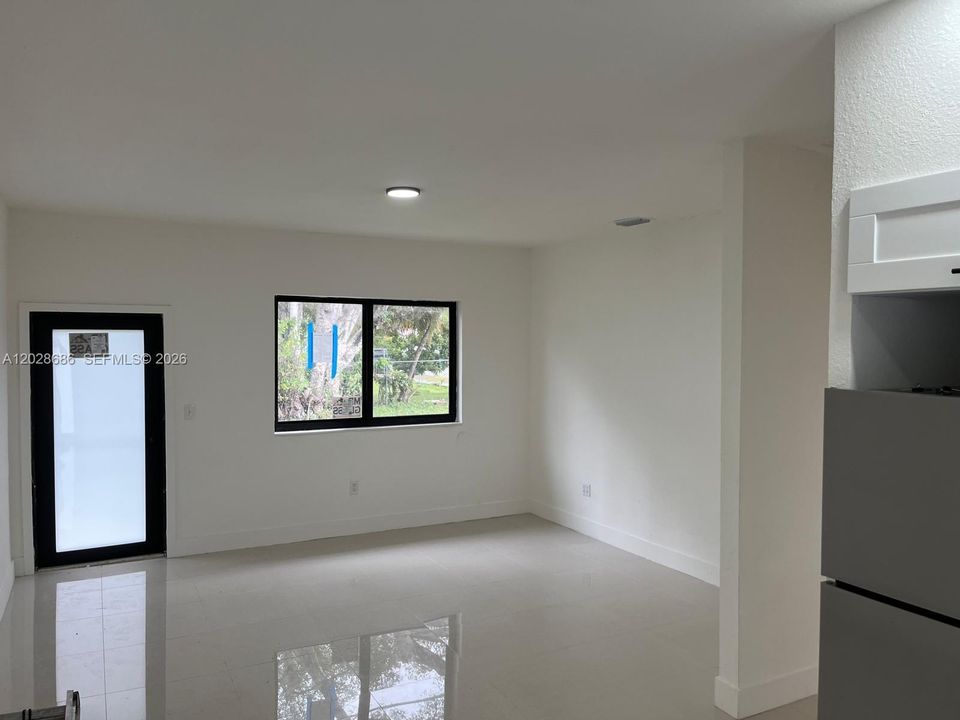 Activo con contrato: $819,000 (0 camas, 0 baños, 2636 Pies cuadrados)