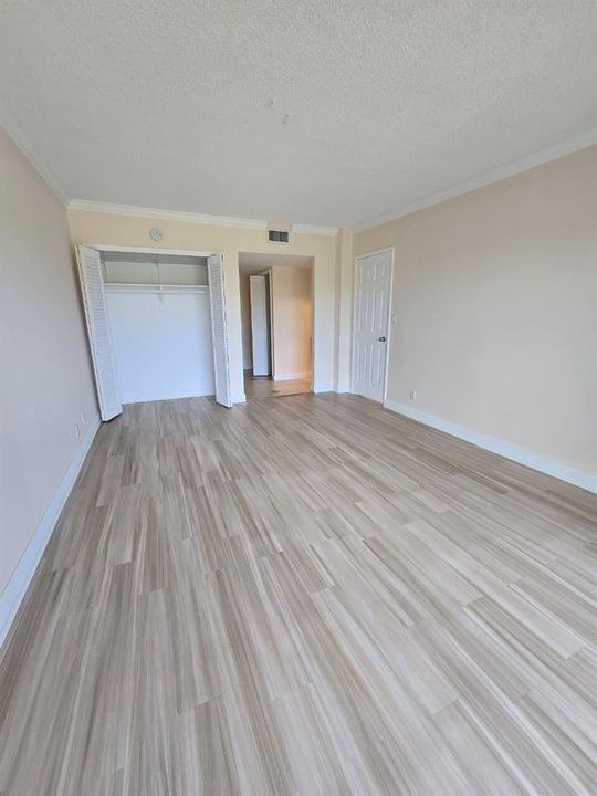 2900 N Palm Aire 111
