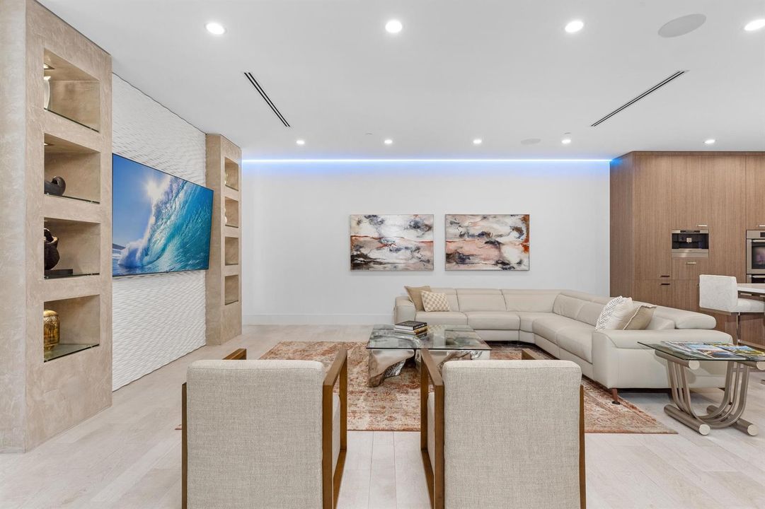 Living Area 3