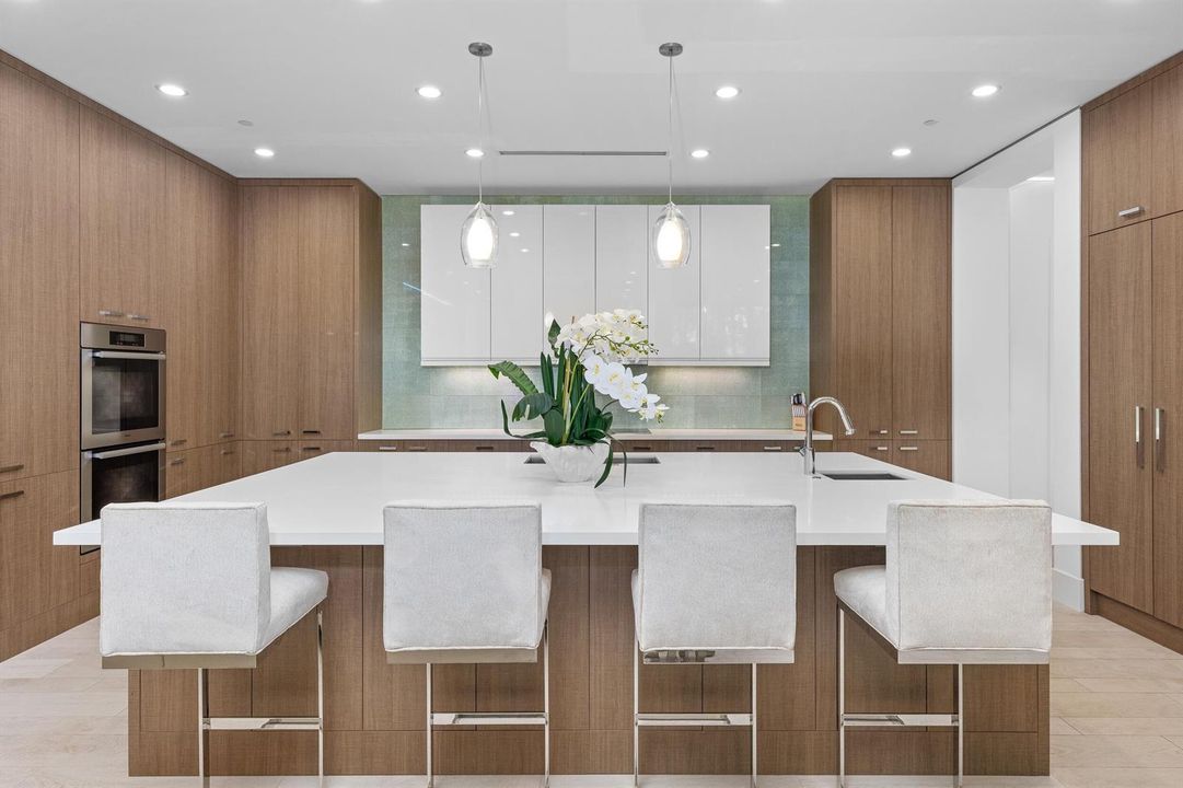 Kitchen 8