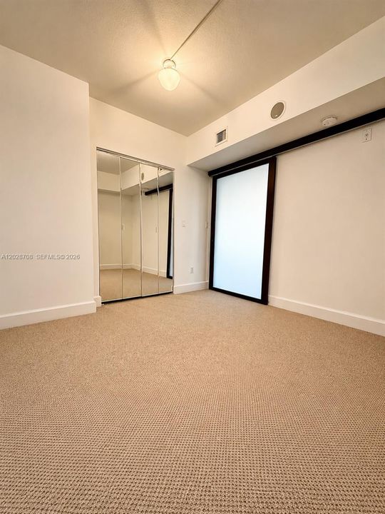 En Venta: $1,199,000 (2 camas, 2 baños, 1155 Pies cuadrados)