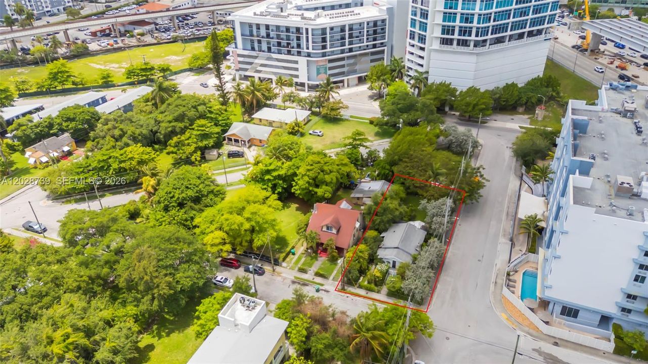 For Sale: $5,100,000 (0.14 acres)