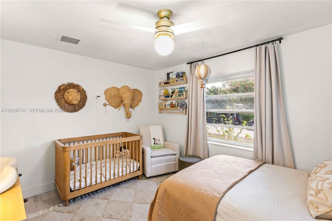 For Sale: $875,000 (4 beds, 3 baths, 1802 Square Feet)