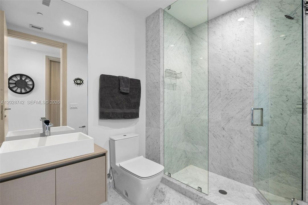 Active With Contract: $18,000 (3 beds, 4 baths, 2418 Square Feet)