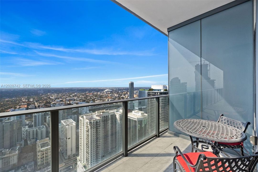 Active With Contract: $18,000 (3 beds, 4 baths, 2418 Square Feet)