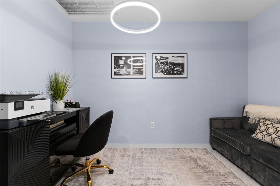 Active With Contract: $18,000 (3 beds, 4 baths, 2418 Square Feet)