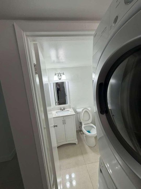 10 Half bath