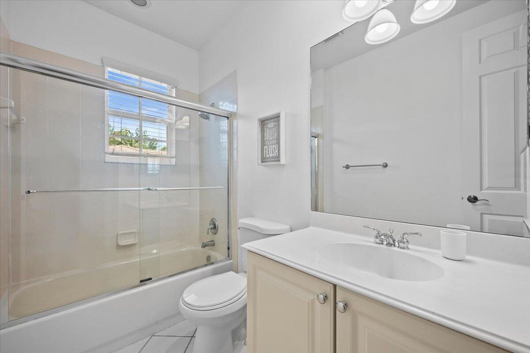 2nd Bedroom Private Bathroom