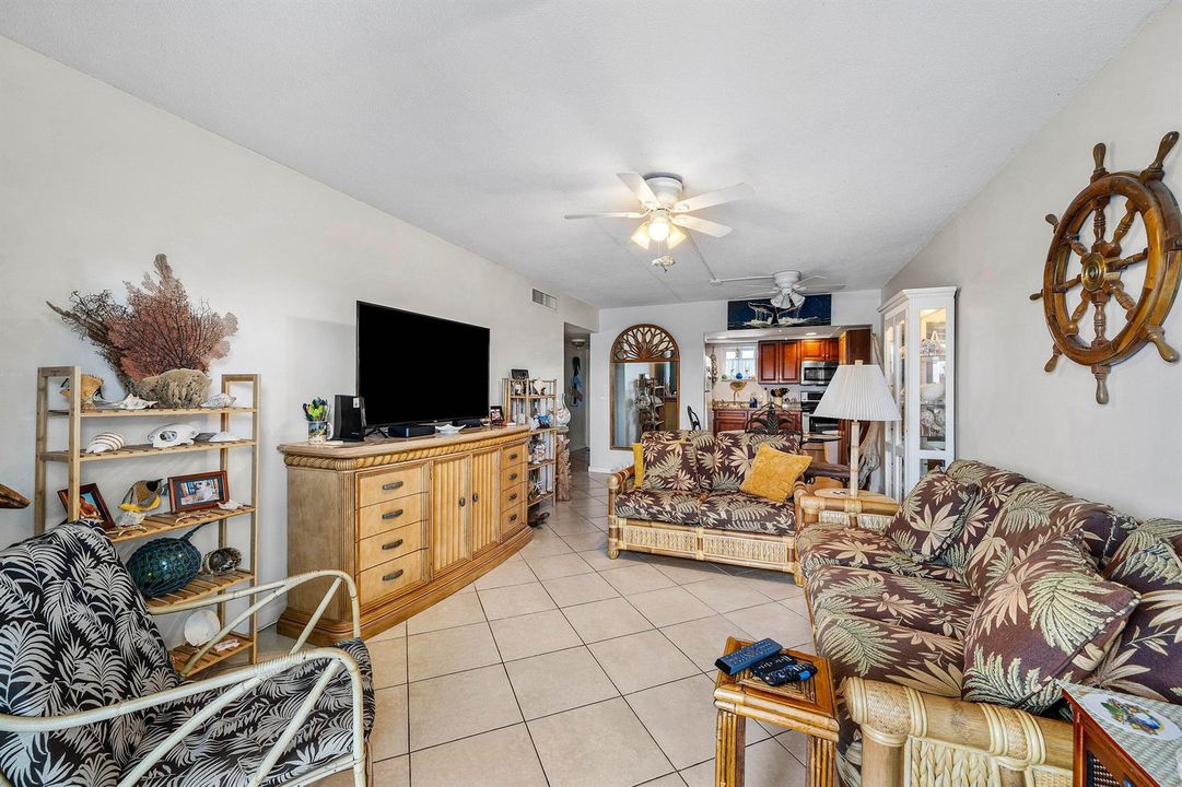047-628SouthwindCircle-NorthPalmBeach-FL