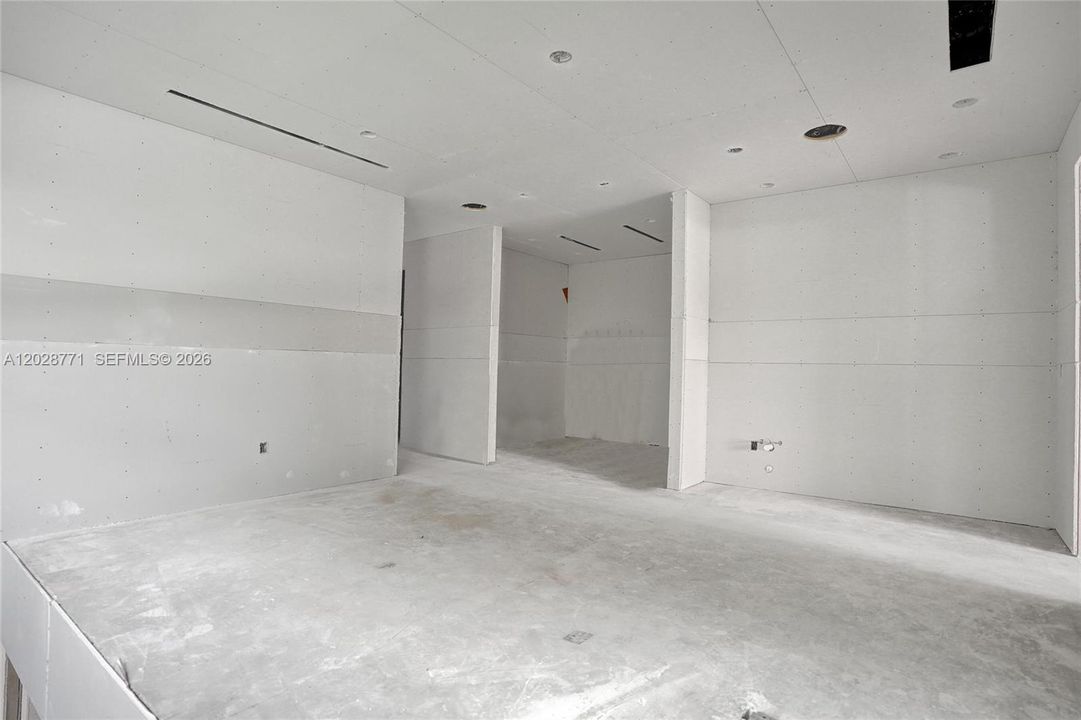 For Sale: $2,100,000 (4 beds, 3 baths, 1518 Square Feet)