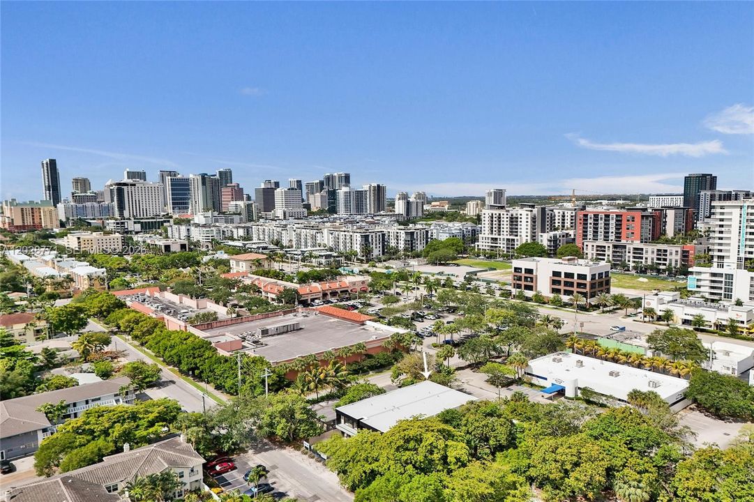 For Sale: $2,100,000 (4 beds, 3 baths, 1518 Square Feet)