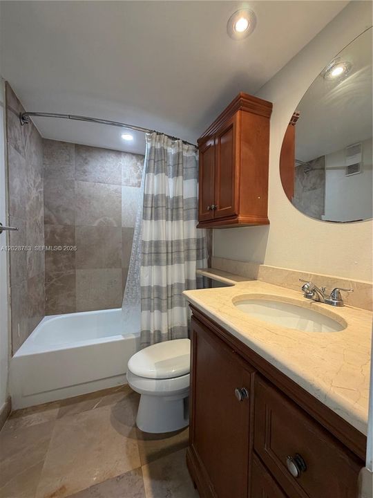 For Rent: $3,600 (2 beds, 2 baths, 968 Square Feet)