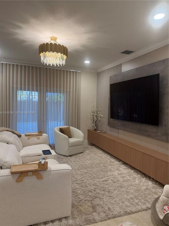 Недавно арендовано: $4,750 (3 спален, 2 ванн, 2082 Квадратных фут)