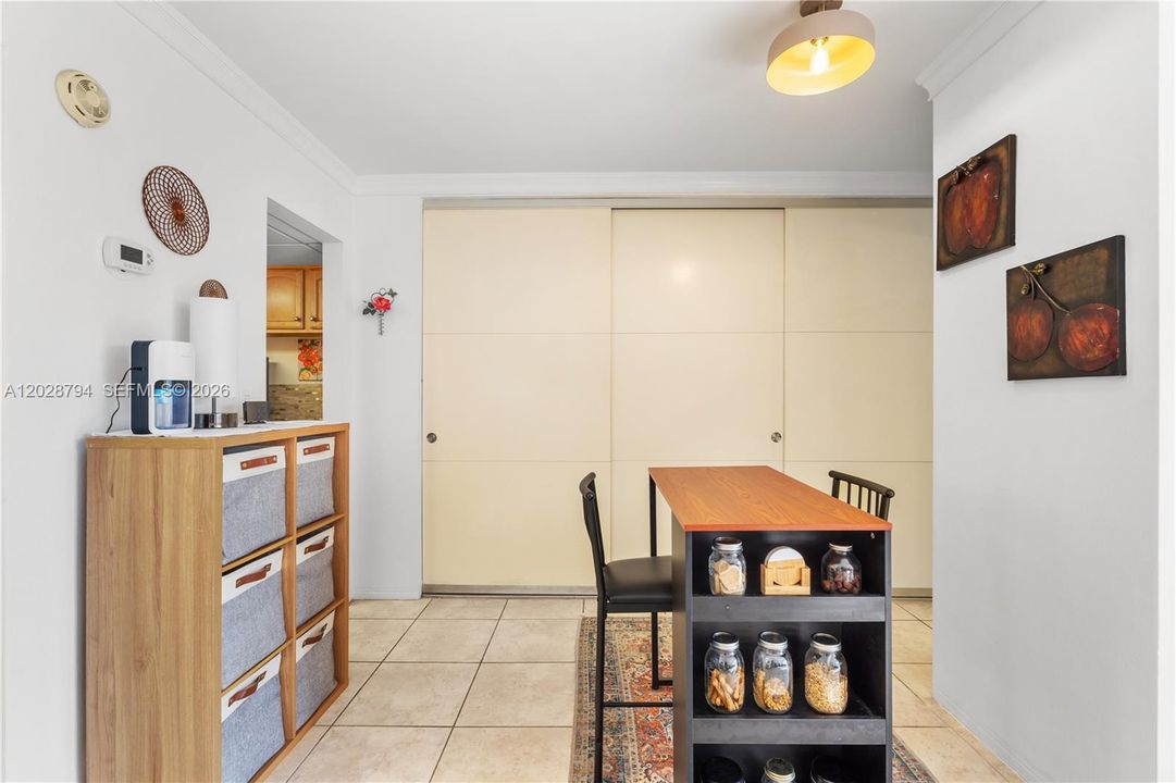 For Sale: $210,000 (0 beds, 1 baths, 540 Square Feet)