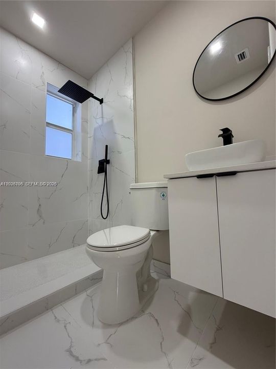 Active With Contract: $465,900 (3 beds, 2 baths, 1000 Square Feet)