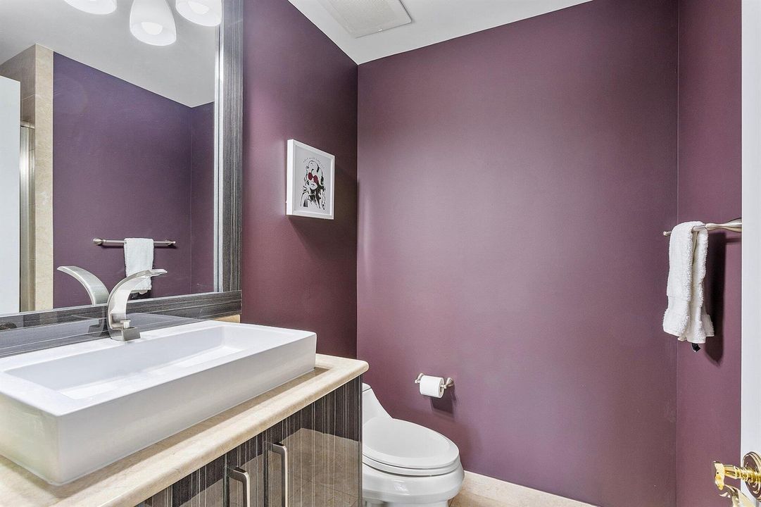Guest En Suite Full Bath