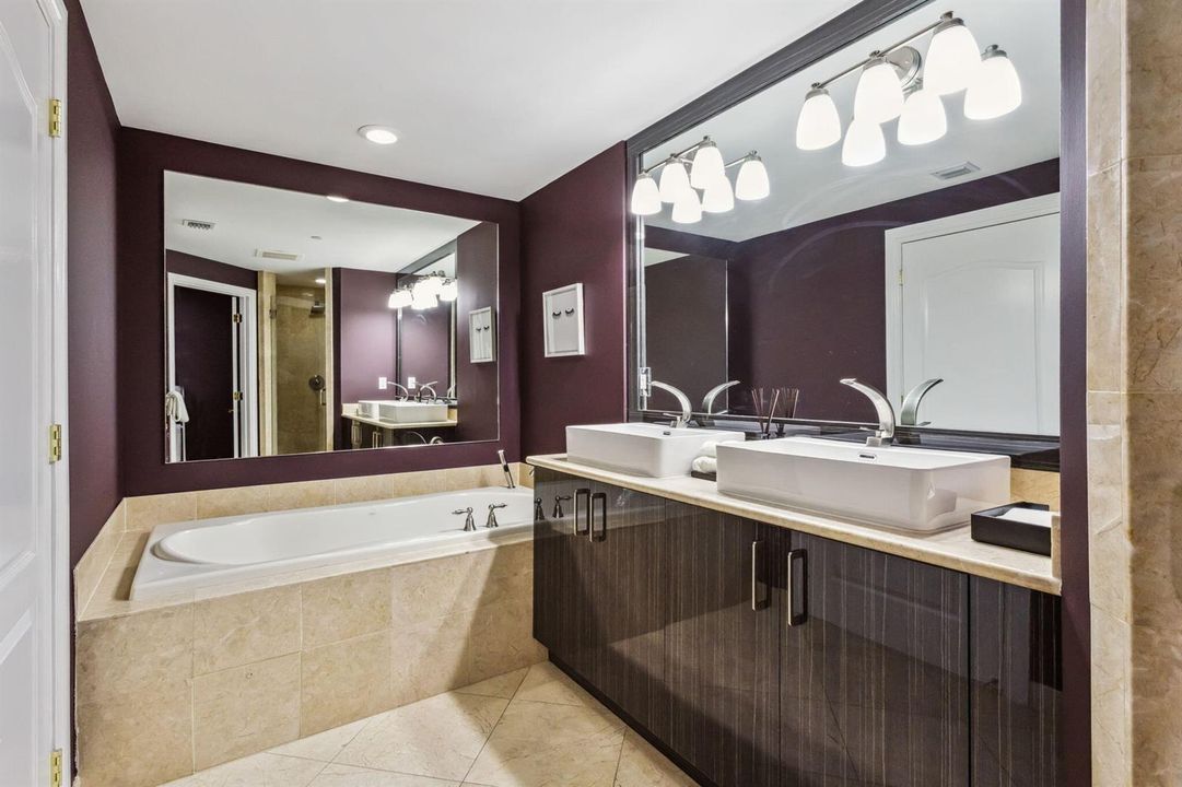 Primary Full Bath