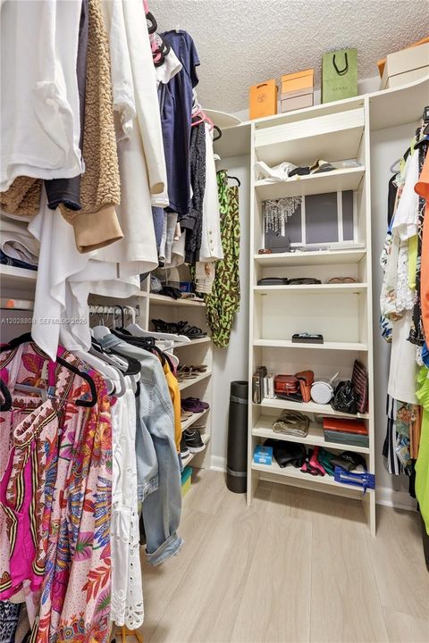 На продажу: $725,000 (2 спален, 2 ванн, 1530 Квадратных фут)
