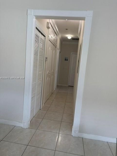 Activo con contrato: $3,300 (3 camas, 2 baños, 1472 Pies cuadrados)