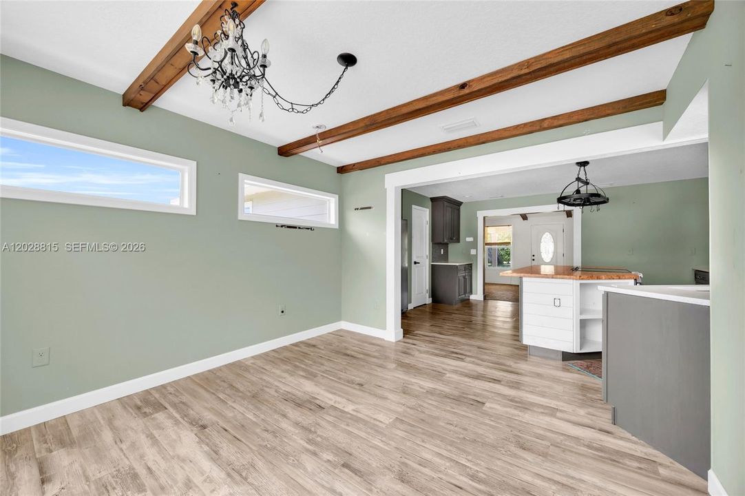 For Sale: $599,000 (3 beds, 2 baths, 1496 Square Feet)