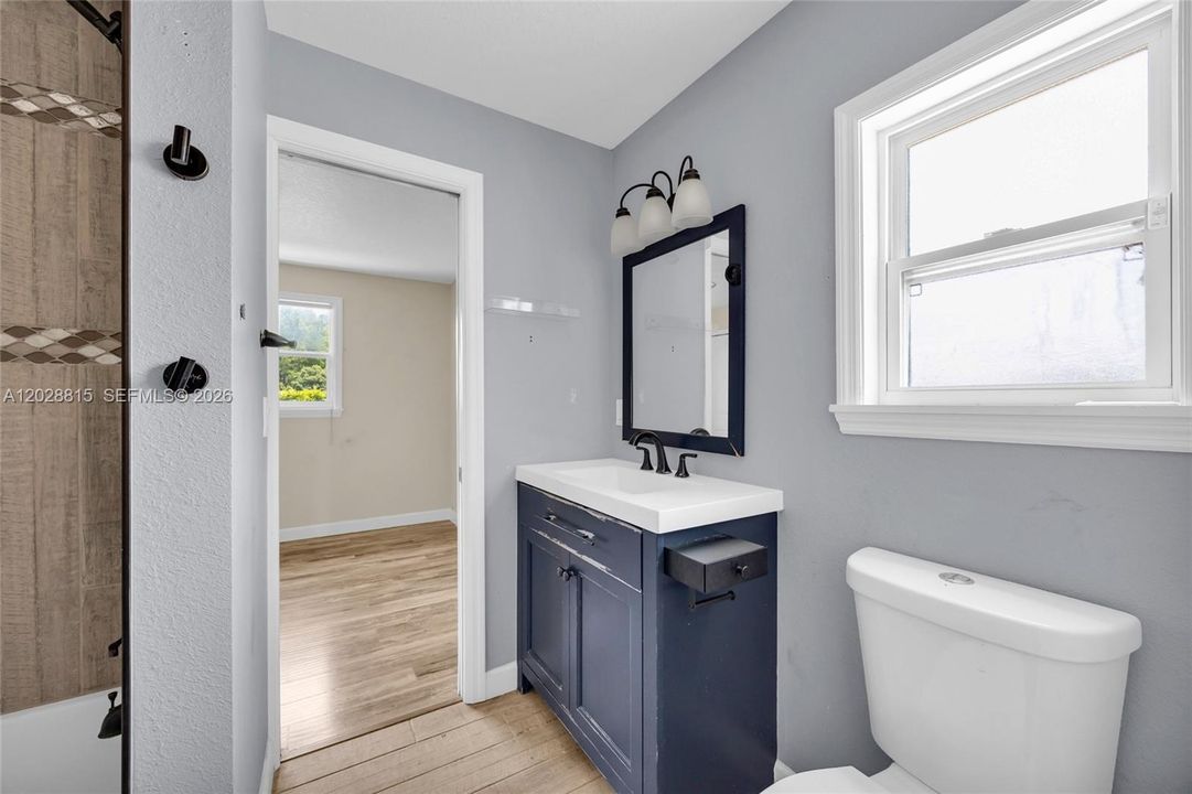 For Sale: $599,000 (3 beds, 2 baths, 1496 Square Feet)
